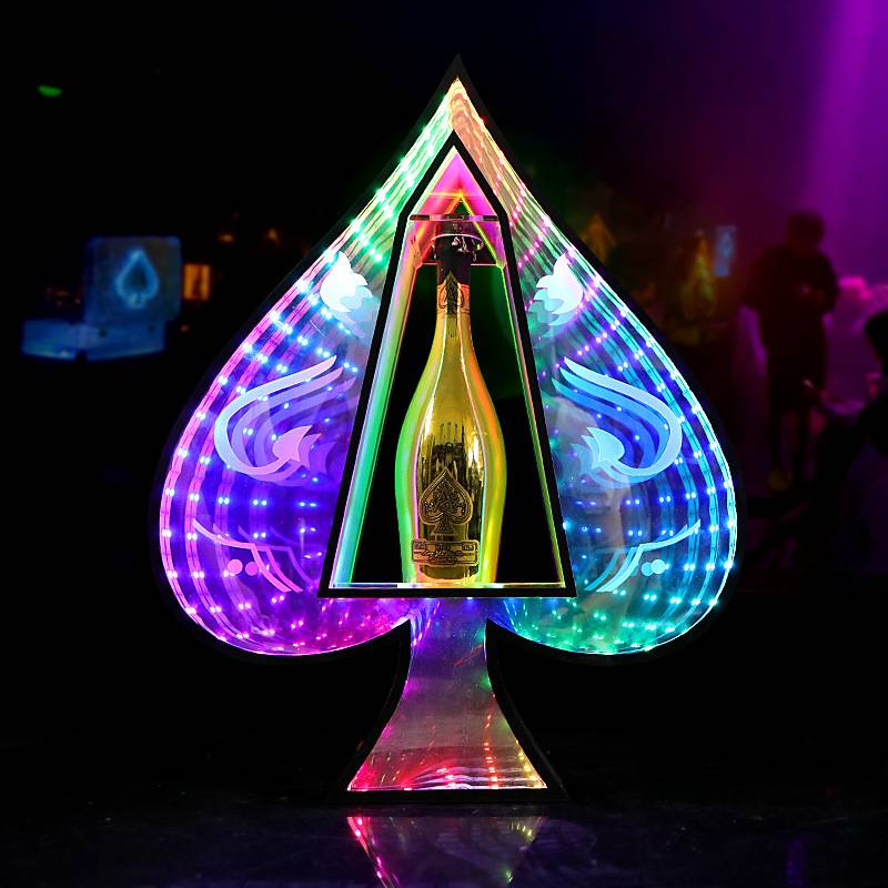 Custom Logo Acrylic Plastic Champagne LED Presenter Glorifier